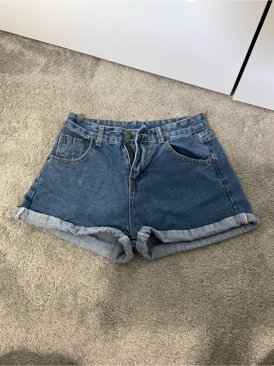 Pants - Classic High-Waist Blue Denim Roll-Cuff Women’s Shorts